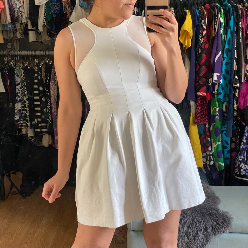 Banana Republic White Sleeveless Bubble Dress - Picture 13 of 13
